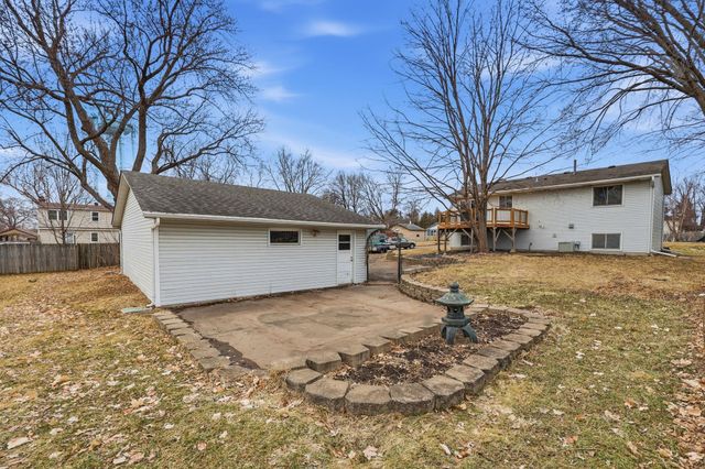 2416 14th Avenue E, North Saint Paul, MN 55109