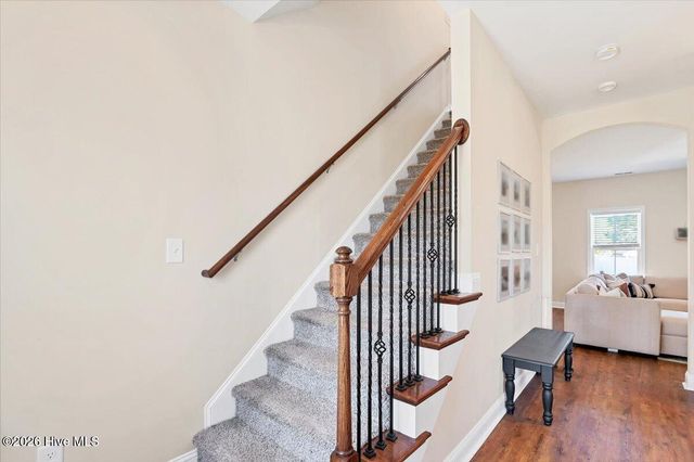 1800 Deerberry Court, Aberdeen, NC 28315