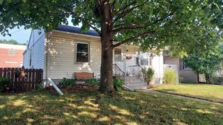 1405 15th AVENUE, South Milwaukee, WI 53172