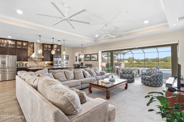 9215 Lake Cypress Loop, Weeki Wachee, FL 34613