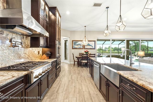 9215 Lake Cypress Loop, Weeki Wachee, FL 34613