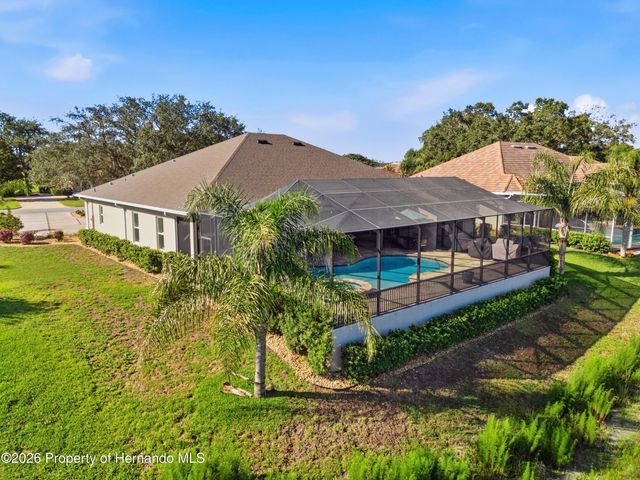 9215 Lake Cypress Loop, Weeki Wachee, FL 34613