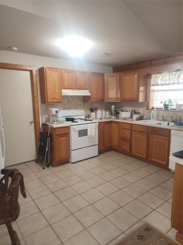 9150 State Highway 198, Canton, TX 75103