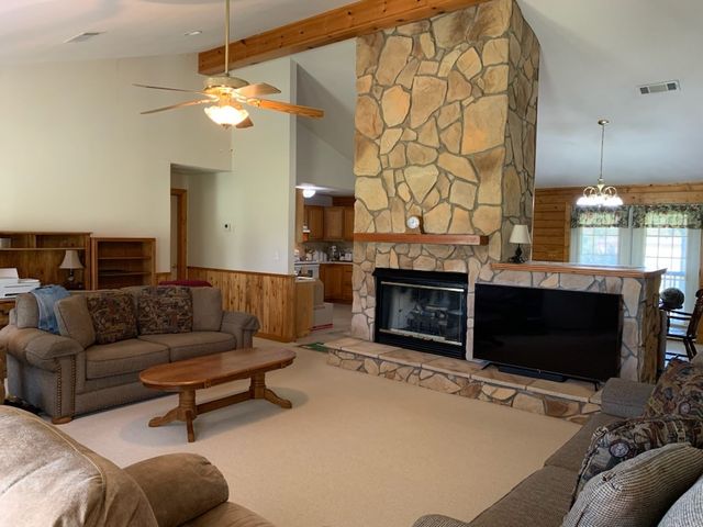 9150 State Highway 198, Canton, TX 75103