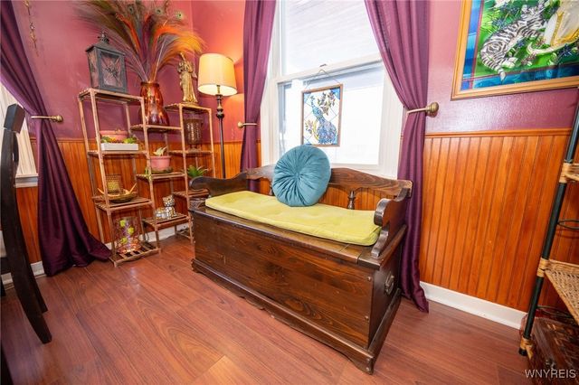 35 Lindbergh Court, Cheektowaga, NY 14225