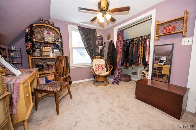 35 Lindbergh Court, Cheektowaga, NY 14225