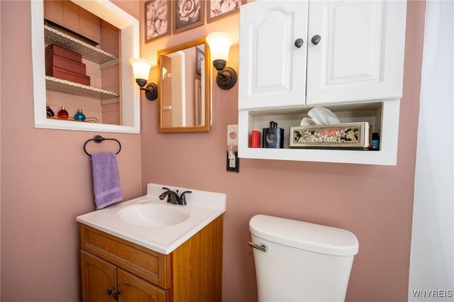 35 Lindbergh Court, Cheektowaga, NY 14225