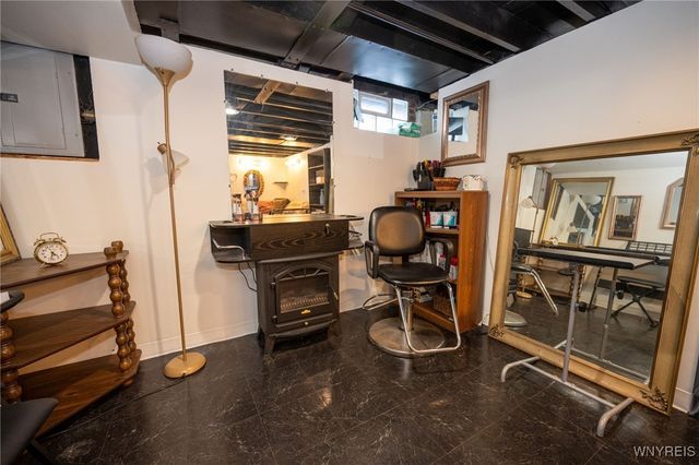 35 Lindbergh Court, Cheektowaga, NY 14225