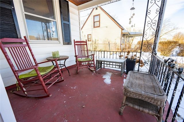 35 Lindbergh Court, Cheektowaga, NY 14225