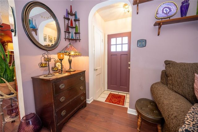 35 Lindbergh Court, Cheektowaga, NY 14225