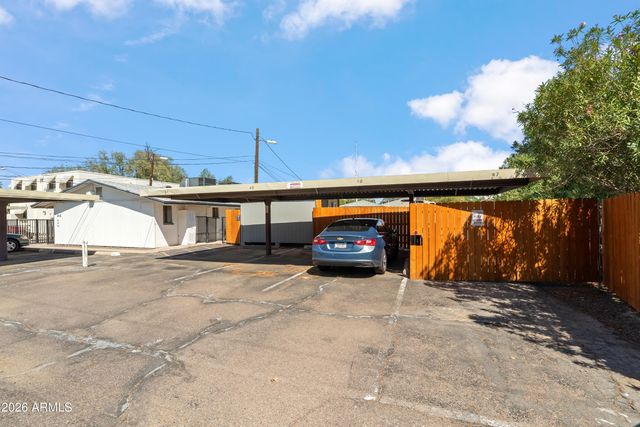 1222 S FARMER Avenue 102-A, Tempe, AZ 85281