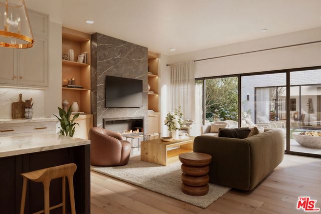 4229 McConnell Boulevard, Los Angeles, CA 90066