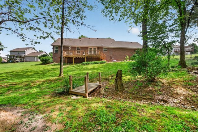 605 Natalie Ln, Spring Hill, TN 37174
