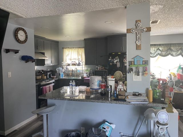 7000 Forman Way, Sacramento, CA 95828