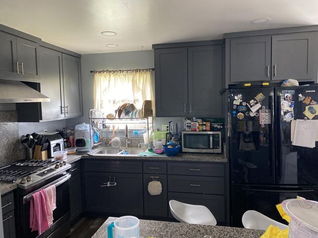 7000 Forman Way, Sacramento, CA 95828