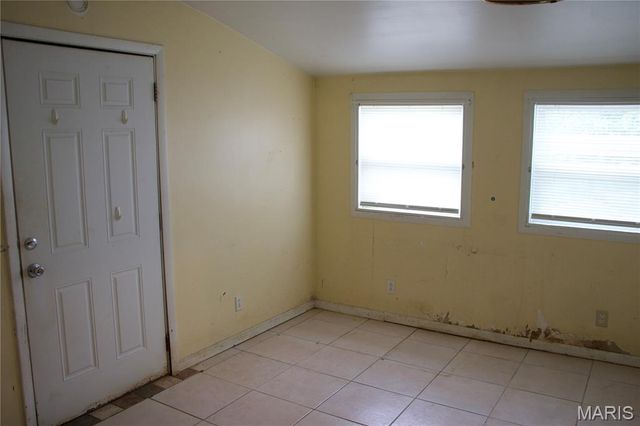 621 Bernard Drive, Belleville, IL 62223