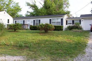 621 Bernard Drive, Belleville, IL 62223