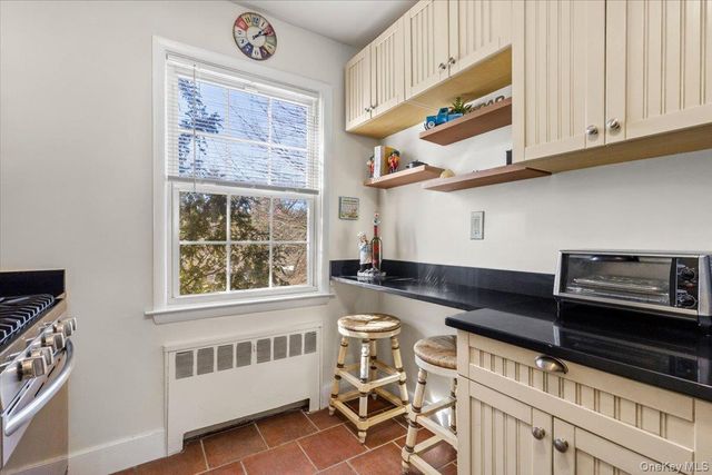 21 Fieldstone Drive 197, Hartsdale, NY 10530