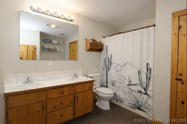 398881 W 3280 Road, Ramona, OK 74061