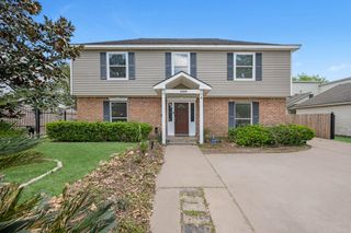 11319 Briar Forest Drive, Houston, TX 77077