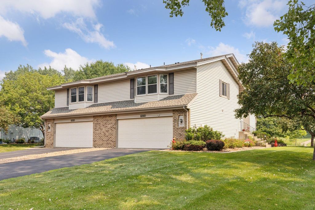 6840 Thames Road, Woodbury, MN 55125