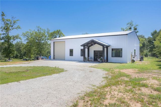 18755 Polecat Creek Trail, Summerdale, AL 36580