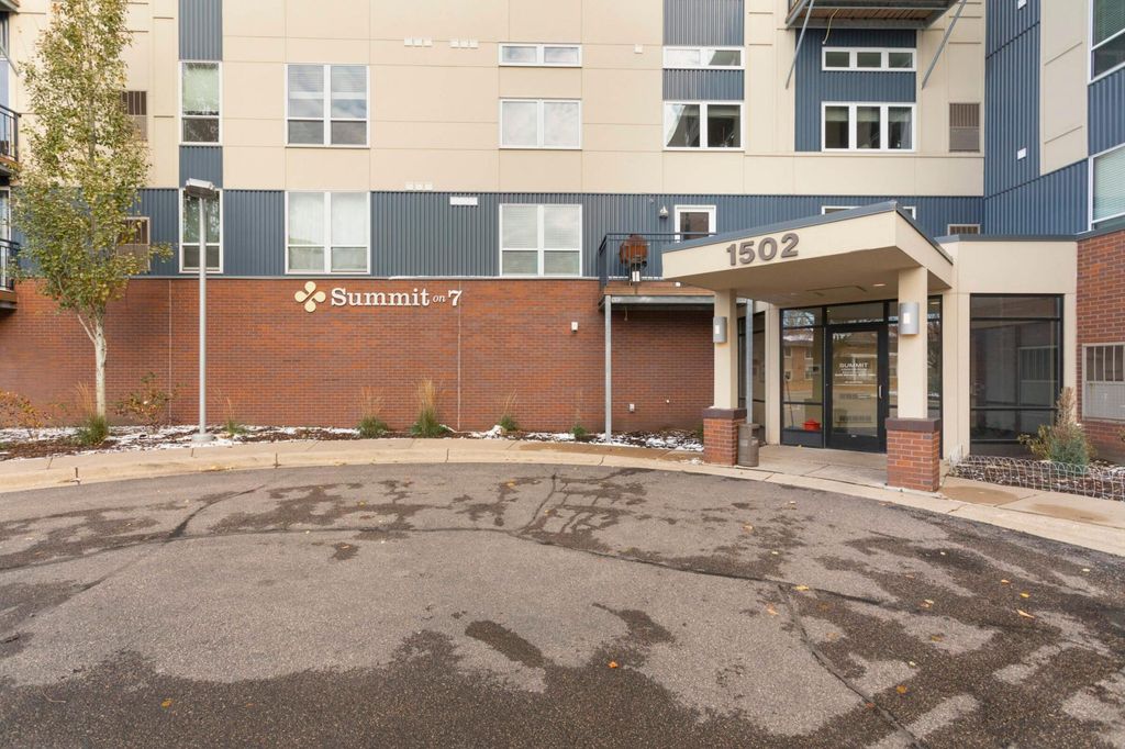 1502 5th Street N 702, Hopkins, MN 55305 — exterior