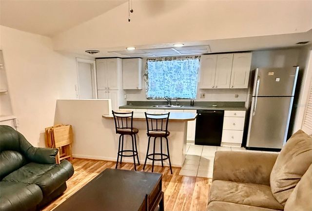 1004 CONNECTICUT ROAD, Tarpon Springs, FL 34689