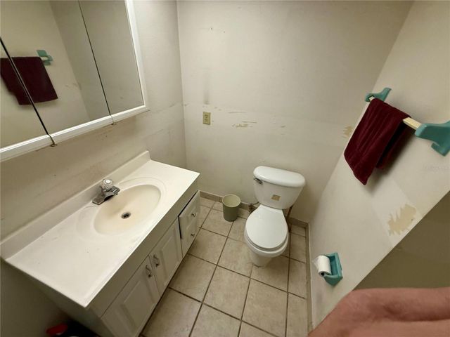 1004 CONNECTICUT ROAD, Tarpon Springs, FL 34689