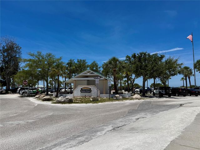 1004 CONNECTICUT ROAD, Tarpon Springs, FL 34689