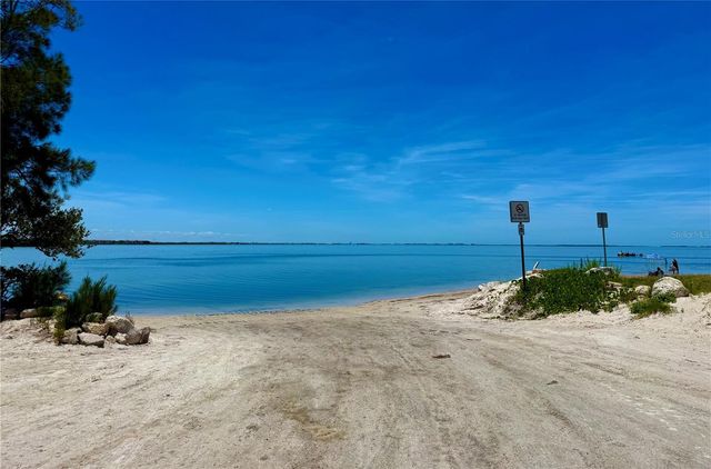 1004 CONNECTICUT ROAD, Tarpon Springs, FL 34689