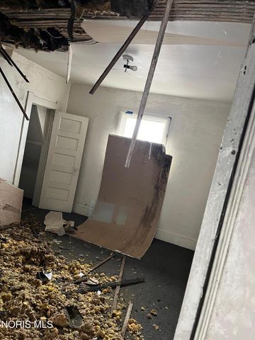 3305 N Detroit Avenue, Toledo, OH 43610