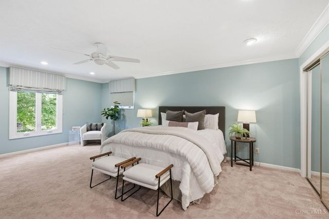 9486 Oakhurst Court, Blue Ash, OH 45241