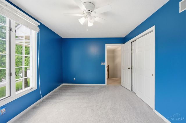 9486 Oakhurst Court, Blue Ash, OH 45241
