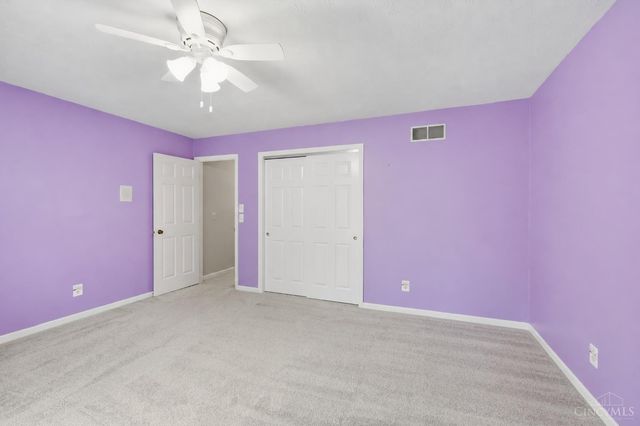 9486 Oakhurst Court, Blue Ash, OH 45241