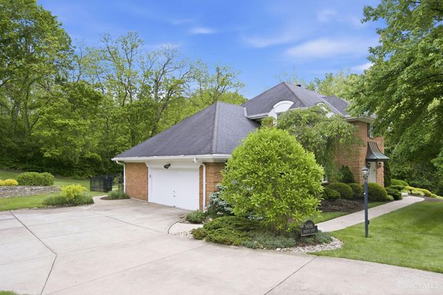 9486 Oakhurst Court, Blue Ash, OH 45241