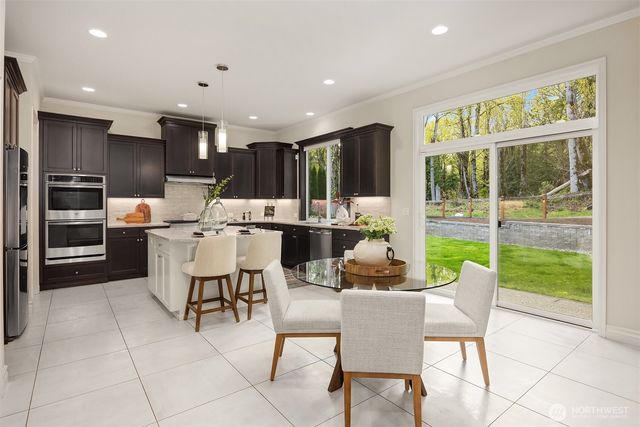 26610 SE 9th Way, Sammamish, WA 98075