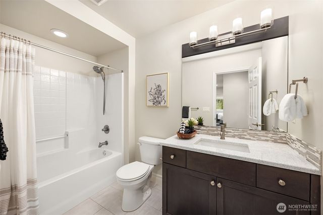 26610 SE 9th Way, Sammamish, WA 98075