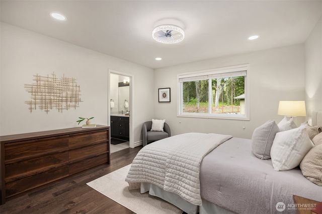 26610 SE 9th Way, Sammamish, WA 98075