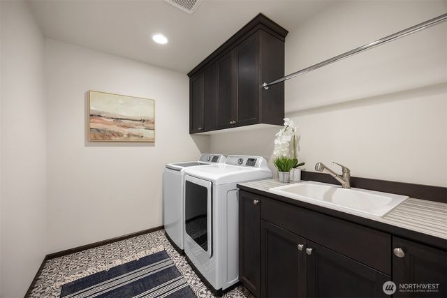 26610 SE 9th Way, Sammamish, WA 98075