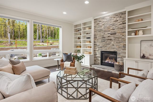 26610 SE 9th Way, Sammamish, WA 98075
