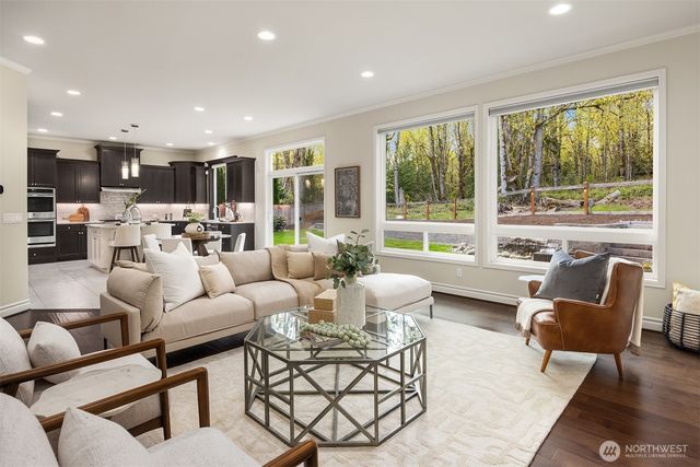 26610 SE 9th Way, Sammamish, WA 98075