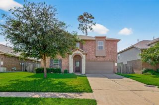 154 Meadow Grove Dr, Conroe, TX 77384