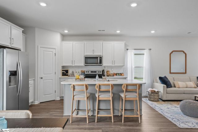 101 Green Pasture Road, Fountain Inn, SC 29644