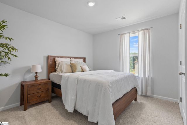 101 Green Pasture Road, Fountain Inn, SC 29644