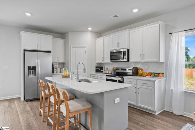 101 Green Pasture Road, Fountain Inn, SC 29644