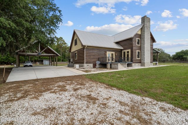 1009 OLD WELAKA Road, Pomona Park, FL 32181