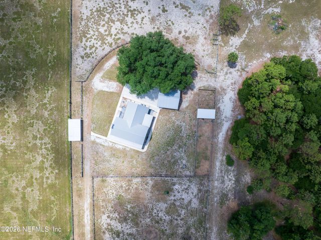 1009 OLD WELAKA Road, Pomona Park, FL 32181