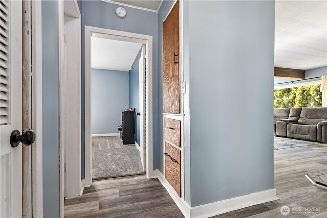 208 Harrison Street, Sumas, WA 98295