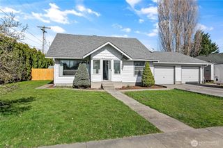 208 Harrison Street, Sumas, WA 98295
